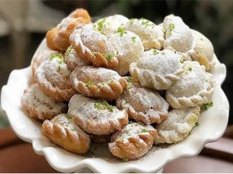 طرز تهیه قطاب کرمانی؛ در یک نگاه