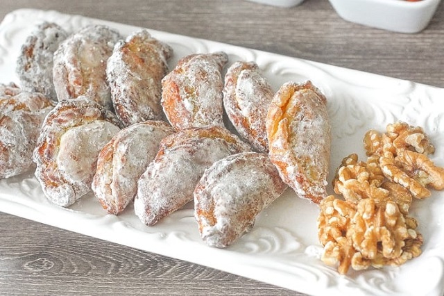 مراحل طرز تهیه قطاب کرمانی خانگی