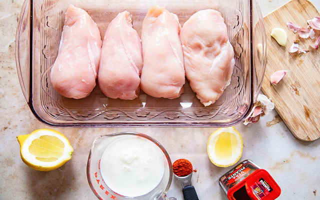 قوانین طلایی و اصول مزه دار کردن مرغ | روش های مرینیت مرغ