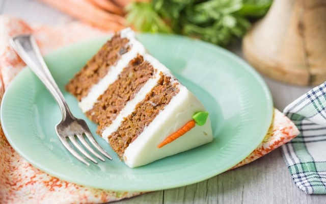 کیک هویج و گردو | انواع عصرانه