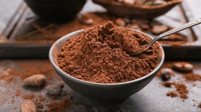 پودر نوشیدنی پایه کاکائو برای چه کسانی مناسب است؟