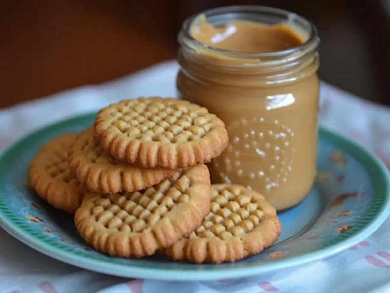 طرز تهیه کرم بیسکویت به 6 روش با چند طعم + 18 ترفند طلایی