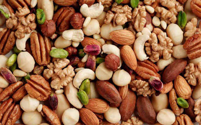 آشنایی با انواع آجیل و ویژگی‌های هر کدوم | راهنمای خرید آجیل