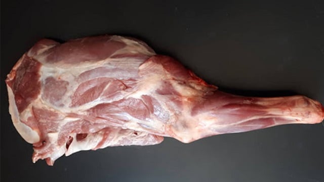 سردست یکی از قسمت‌های پرطرفدار گوشت گوسفند