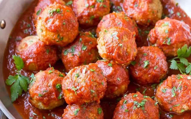 طرز تهیه کوفته نخود فرنگی با سس کاری در یک نگاه