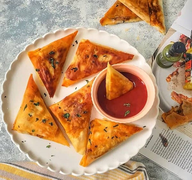 نکات مهم در طرز تهیه سمبوسه پیتزایی در خانه