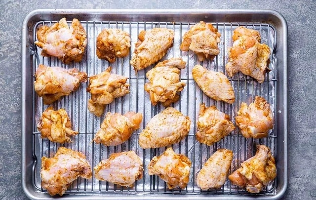 طرز تهیه بال مرغ کبابی در فر