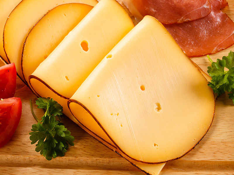 طرز تهیه پنیر گودا قالبی، ورقه ای، مایع و رنگی + ۲۲ نکته کلیدی