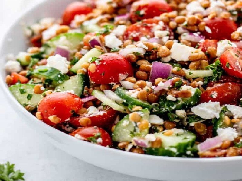 طرز تهیه سالاد عدس به 4 روش | بهترین سس برای سالاد عدس چیه؟