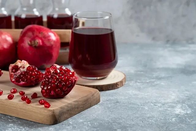مراحل طرز تهیه سرکه انار خانگی