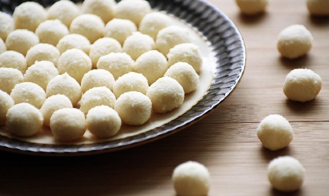 مراحل طرز تهیه کشک خانگی با ماست