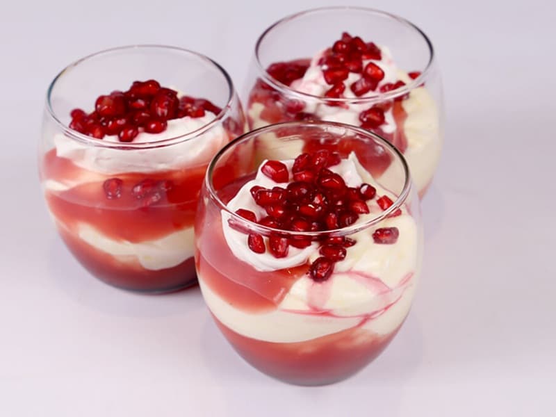 طرز تهیه موس انار در 8 قدم به روش فرانسوی | دسر شیک شب یلدا