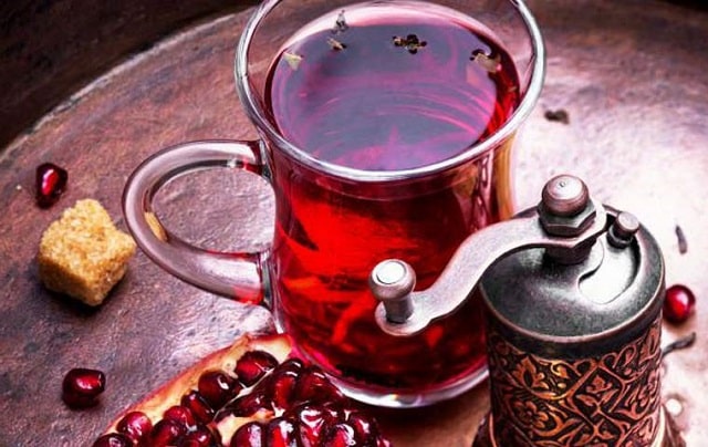 مراحل طرز تهیه دمنوش پوست انار مراحل طرز تهیه دمنوش پوست انار