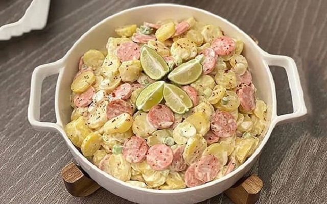 مراحل طرز تهیه سالاد کارتوفل