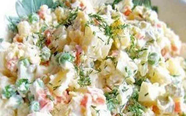 مراحل طرز تهیه سالاد کاردینال کلاسیک