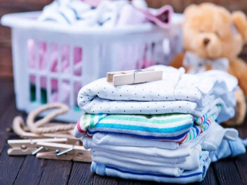 60 نکته راهنمای خرید شوینده لباس کودک | بهترین شوینده لباس نوزاد با دست چیه؟