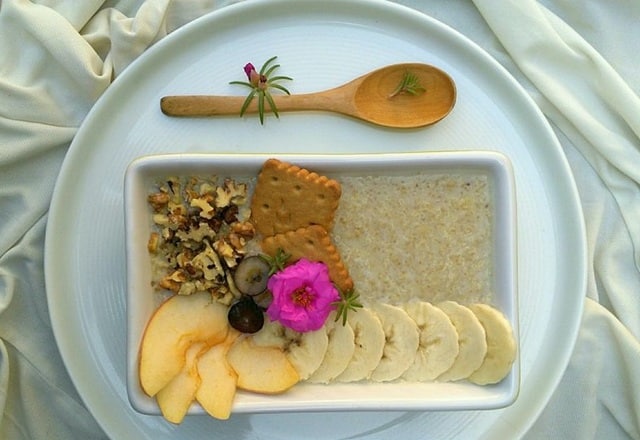 طرز تهیه فرنی با کینوا در یک نگاه