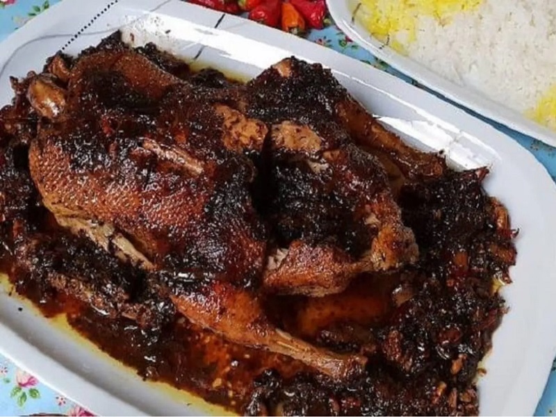 طرز تهیه اردک با سس انار + 14 نکته برای بوی خوش و طعم لذیذ اردک