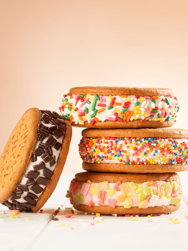 2 طرز تهیه بیسکو بستنی با 4 قلم مواد | بیسکو بستنی بدون بستنی چجوریه؟