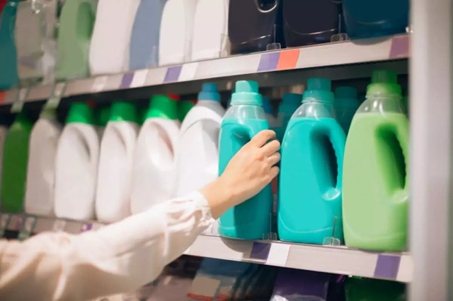 نرم کنندههای حوله و لباس برای چه الیافی مناسبند؟ نرم کنندههای حوله و لباس برای چه الیافی مناسبند؟