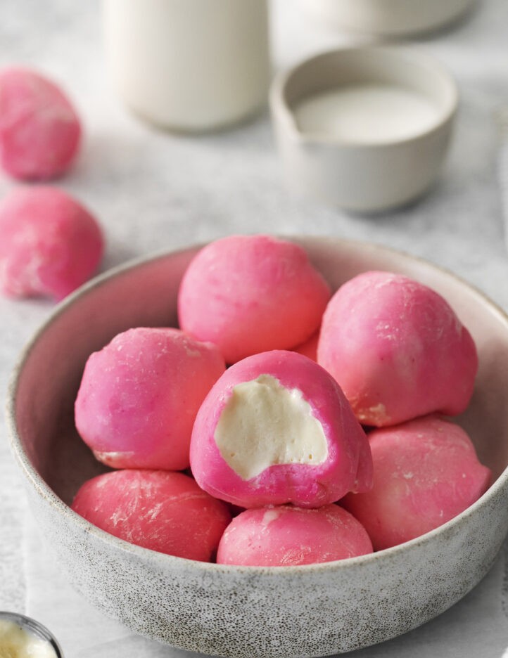 طرز تهیه موچی بستنی ژاپنی در یک نگاه طرز تهیه موچی بستنی ژاپنی در یک نگاه