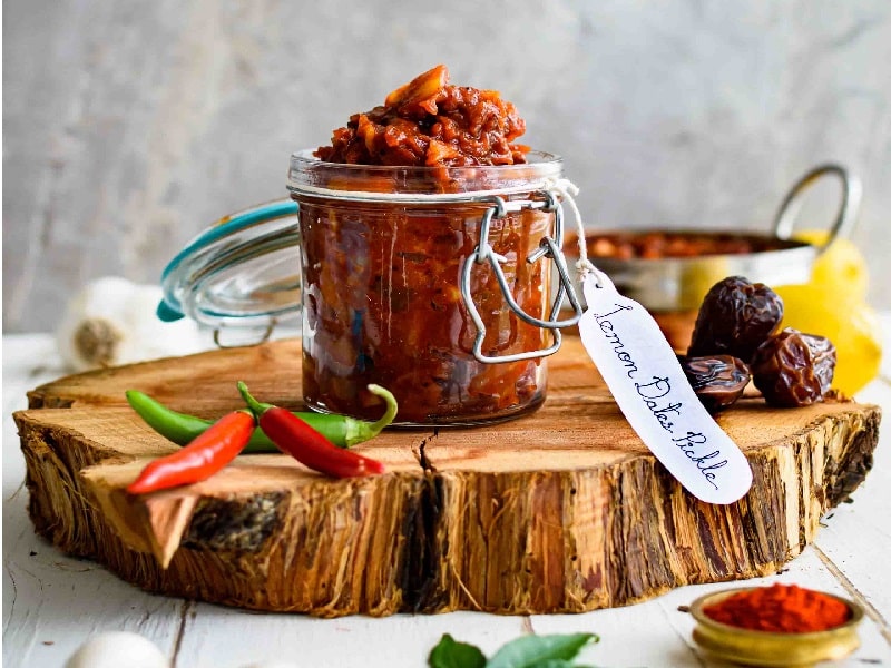 طرز تهیه ترشی خرما؛ در یک نگاه