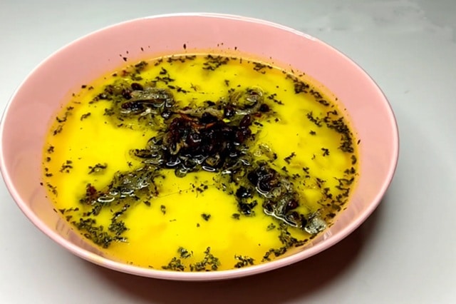 طرز تهیه آبگوشت ماست در یک نگاه