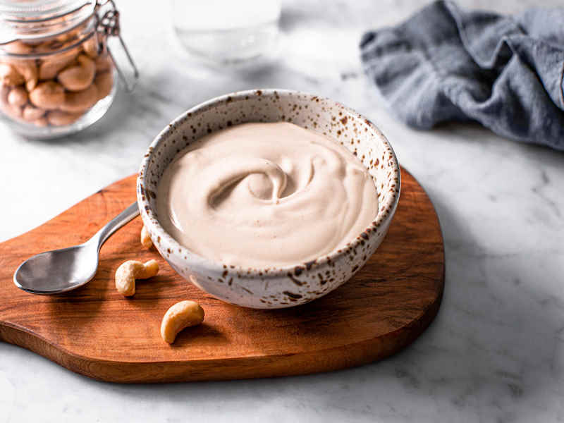 طرز تهیه سس بادام هندی