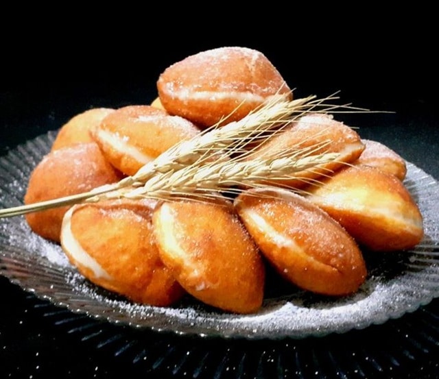 طرز تهیه پیراشکی کرم دار در یک نگاه