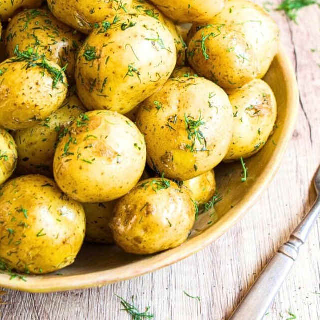 فوت و فنهای خوشمزه شدن سیب زمینی لهستانی فوت و فنهای خوشمزه شدن سیب زمینی لهستانی