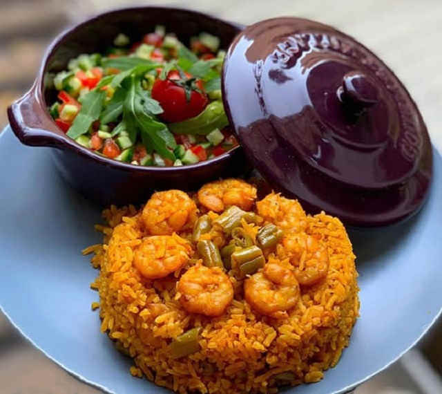 لوبیا پلو با میگو از انواع غذا با میگو و برنج لوبیا پلو با میگو از انواع غذا با میگو و برنج