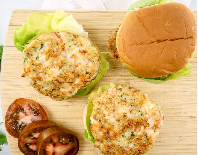 نکات تکمیلی طرز تهیه برگر میگو نکات تکمیلی طرز تهیه برگر میگو