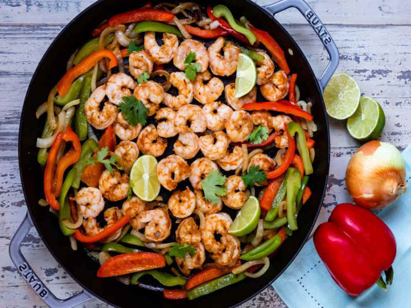 طرز تهیه خوراک قارچ و میگو