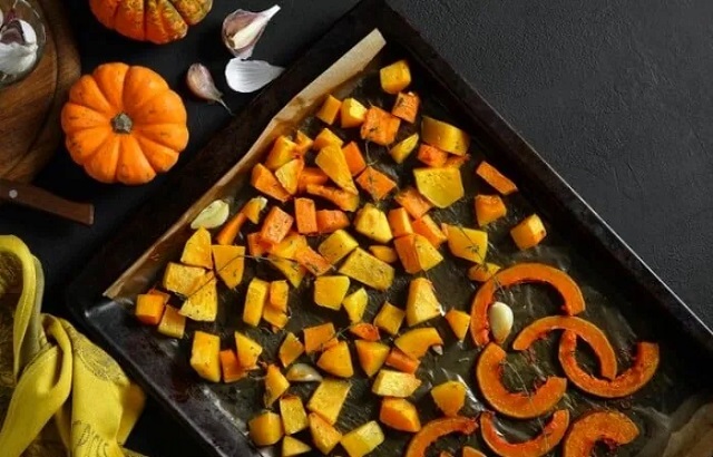 پخت کدو حلوایی در مایکروویو پخت کدو حلوایی در مایکروویو