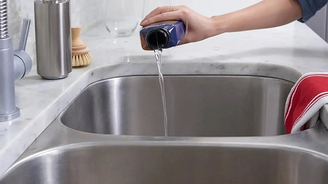 اشتباهات رایج هنگام رفع گرفتگی یا برگشت آب