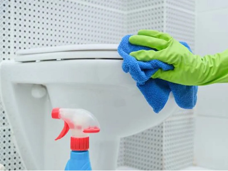 تمیز کردن سرویس بهداشتی بدون بو