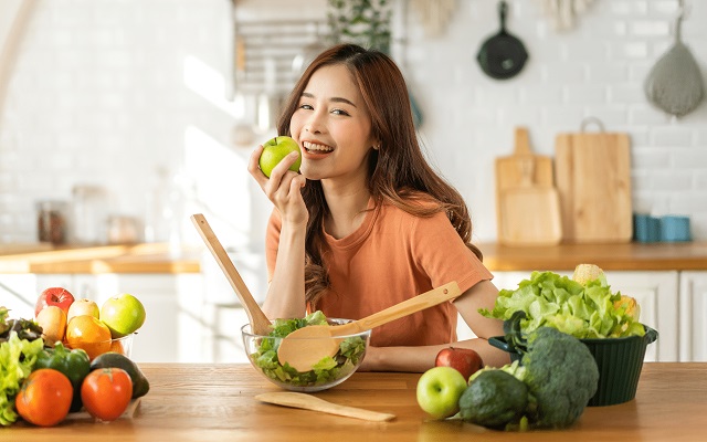 رژیم سیب درختی چگونه منجر به کاهش وزن می شود؟