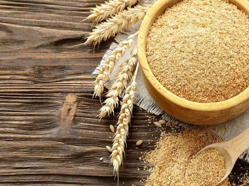 پودر جوانه گندم را با چی بخوریم؟ | بهترین ترکیب ها و بهترین زمان مصرف