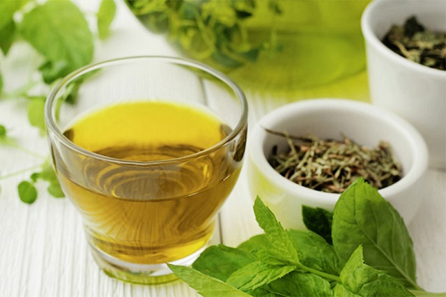 بهترین دمنوش‌ها برای پاکسازی کبد