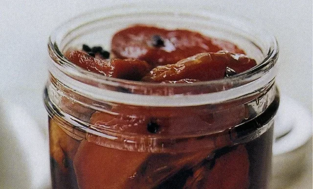 مراحل طرز تهیه ترشی موسیر با رب انار خوشمزه مراحل طرز تهیه ترشی موسیر با رب انار خوشمزه