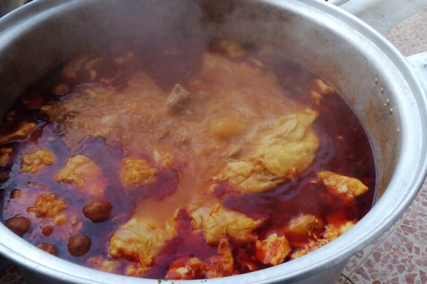 طرز تهیه آبگوشت زابلی (قاتق) طرز تهیه آبگوشت زابلی (قاتق)