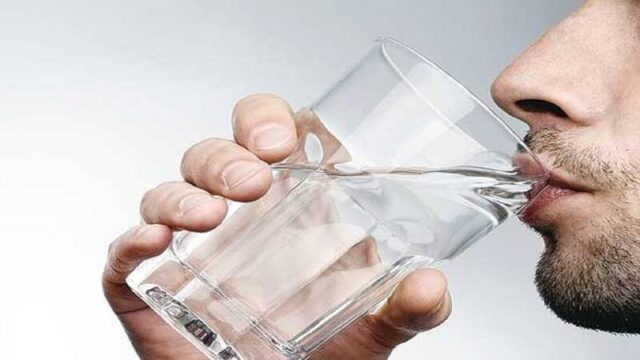 نکات عملی برای حفظ هیدراتاسیون در زمان بحران