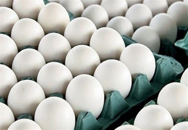 چه کسانی بهتر است تخم مرغ صنعتی بخورند؟