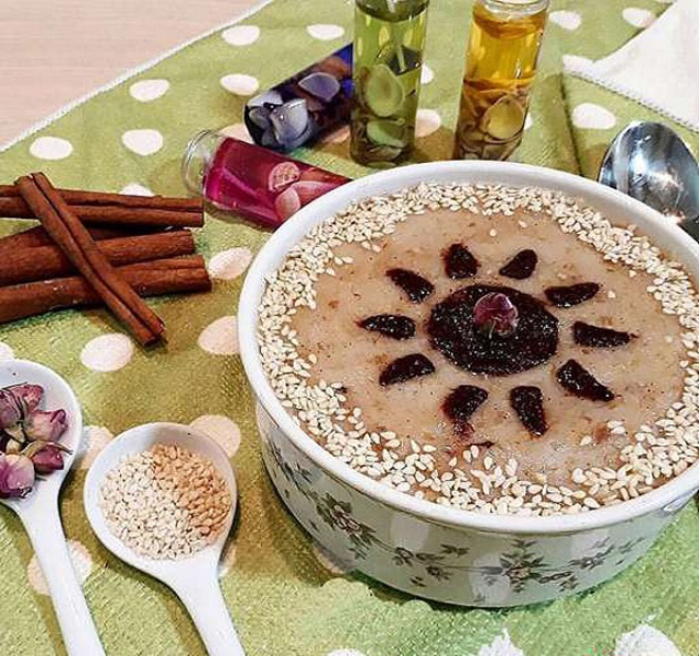 تزیین حلیم با کره داغ و طرح‌های هندسی