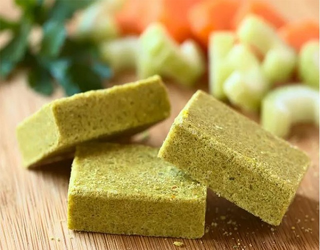 چگونه جدول ارزش غذایی عصاره آماده را بخوانیم؟