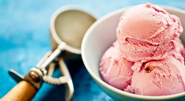 بستنی رژیمی و کم‌ کالری برای افراد دیابتی یا در حال رژیم لاغری