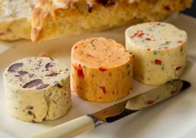 طرز تهیه کره پاپریکایی و فلفلی تند برای باربیکیو و برگر