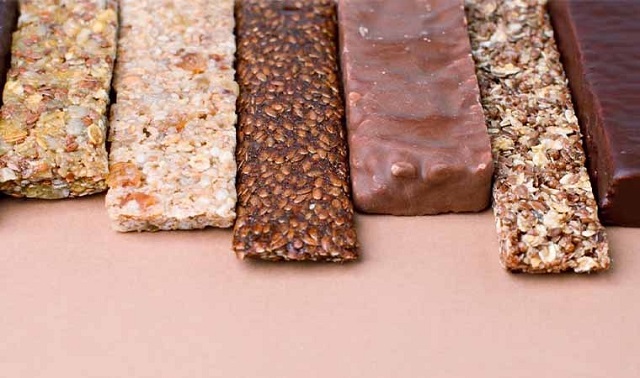  بهترین زمان مصرف پروتئین بار و انرژی بار و گرانولا بار